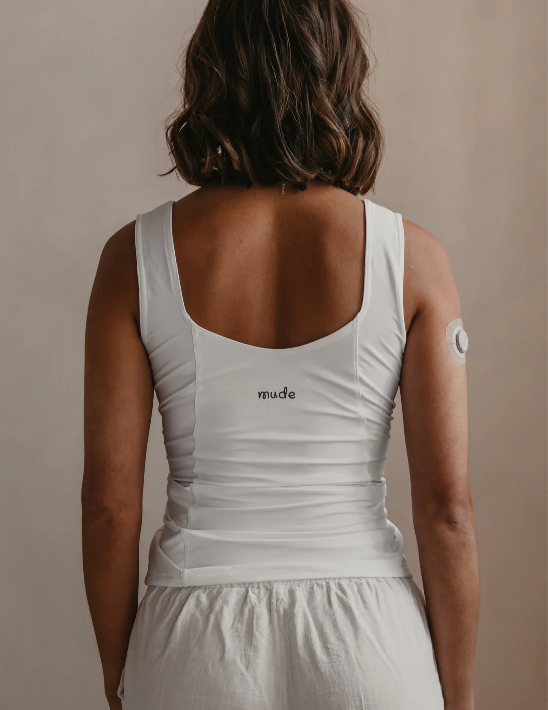 Mude Tank - White